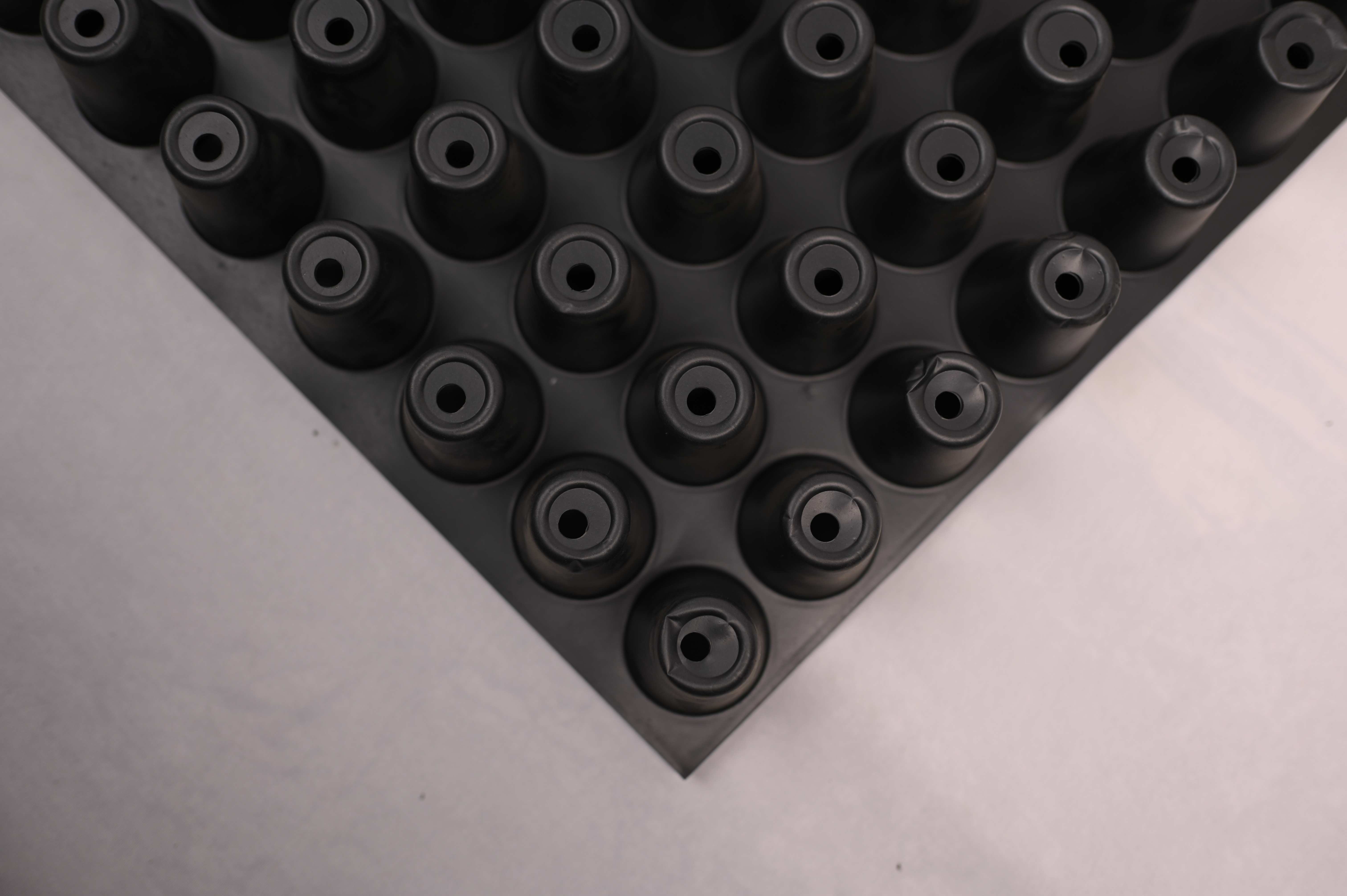 102 Cavity Round (Big)