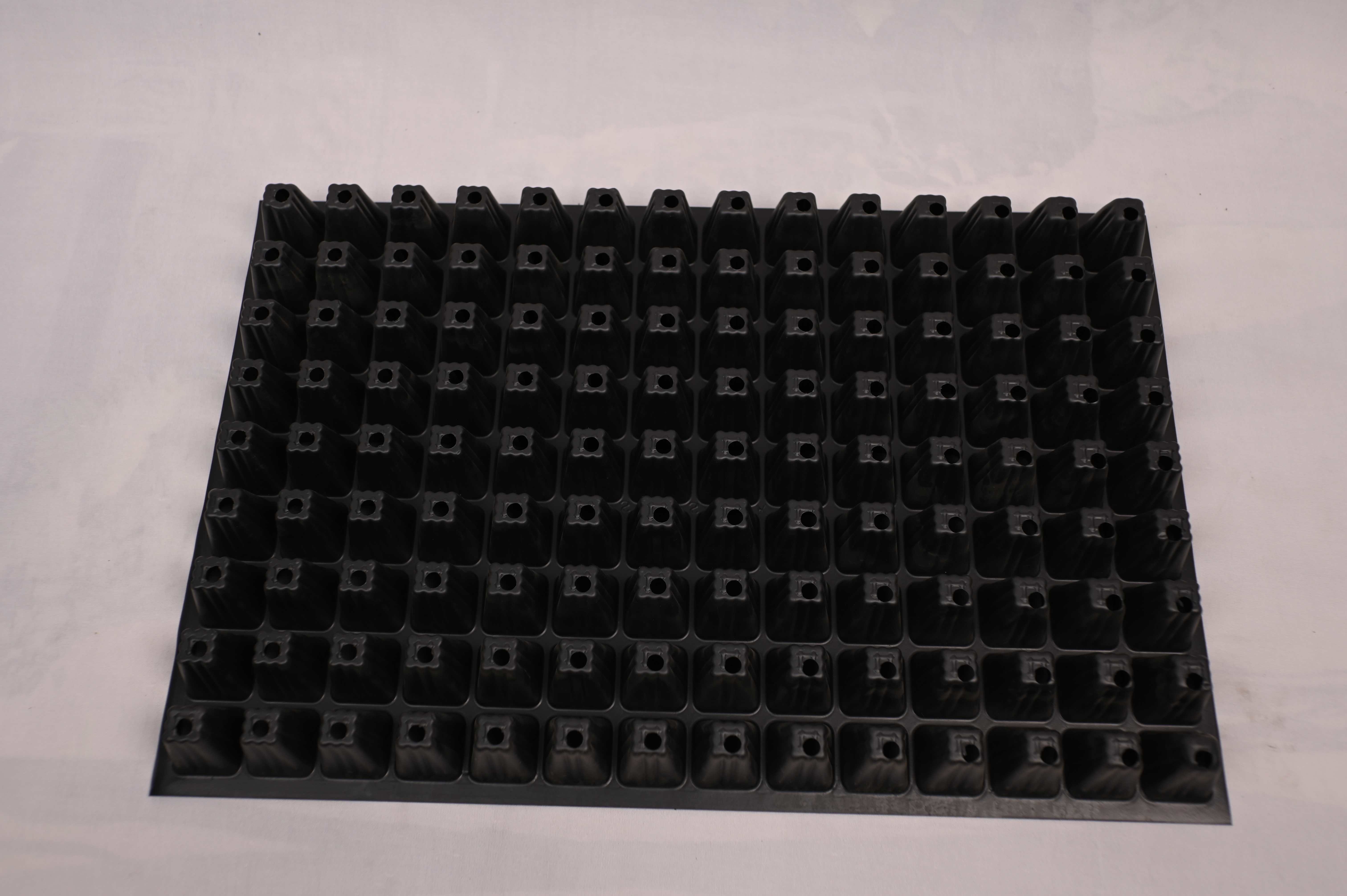 150 Cavity Square